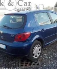 PEUGEOT 307 - AUTOVETTURA 2002 - Puglia