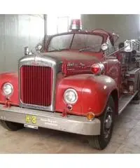 Mack B85F Camion dei pompieri Veicolo rarissimo - Napoli Mack B85F Camion dei pompieri Veicolo rarissimo - Napoli