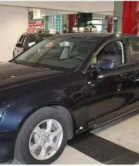 Audi A4 2.0 TDI 143 CV multitronic Ambiente Plus 2012 - Campania
