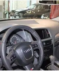 AUDI Q5 2.0 TDI 170 CV ADVANCED QUATTRO XENON 2012 + IVA - Campania