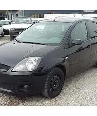 Ford Fiesta 1.2 x neopatentati - Friuli - Venezia Giulia