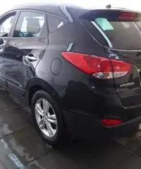 HYUNDAI IX35 2.0 CRDI COMFORT 4WD - Napoli HYUNDAI IX35 2.0 CRDI COMFORT 4WD - Napoli