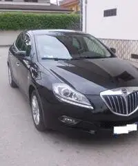 LANCIA DELTA 1.6 MTJ 120cv ORO - Campania
