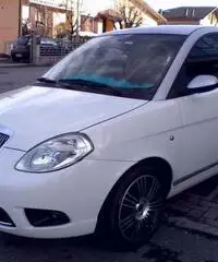 Lancia ypsilon 1.4cc - Modena