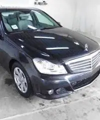 MERCEDES C 200 CDI EXECUTIVE (BLUEEFF) AUTO +NAVI - Napoli MERCEDES C 200 CDI EXECUTIVE (BLUEEFF) AUTO +NAVI - Napoli