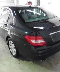 MERCEDES C 200 CDI EXECUTIVE (BLUEEFF) AUTO +NAVI - Napoli MERCEDES C 200 CDI EXECUTIVE (BLUEEFF) AUTO +NAVI - Napoli