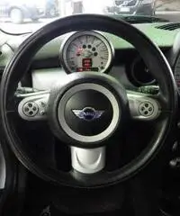 MINI 1.6 COOPER PEPPER - Napoli MINI 1.6 COOPER PEPPER - Napoli
