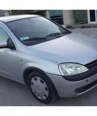 Opel Corsa 1.0 metano - Teramo