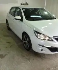 PEUGEOT 308 1.6 HDI ACTIVE FAP 92CV NAVI - Napoli PEUGEOT 308 1.6 HDI ACTIVE FAP 92CV NAVI - Napoli
