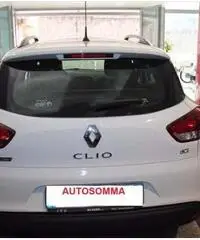 RENAULT CLIO SPORTOUR SW 2015 KM 12589 WAVE - Campania