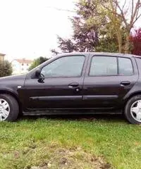 Renault Clio - Umbria
