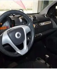 SMART FORTWO MHD COUPE' 1.0 PASSION 52 KW 2011 AUTOMATIC F1 - Campania