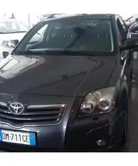 Toyota Avensis SW - Firenze Toyota Avensis SW - Firenze