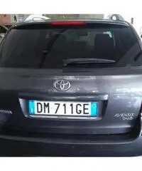 Toyota Avensis SW - Firenze Toyota Avensis SW - Firenze