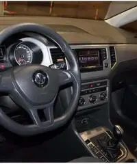 VOLKSWAGEN GOLF SPORTVAN 1.6 TDI 110 CV DSG BUSINESS - Campania