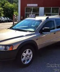 VOLVO XC 70 SW 4X4 CROSS COUNTRY D5 AWD 2.4 DIESEL - Varese