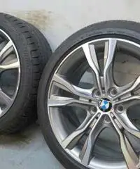 Cerchi e Gomme da 18 originali Bmw M4 - Abruzzo