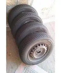 Gomme usate e cerchi 165/70/R 13 - Roma Gomme usate e cerchi 165/70/R 13 - Roma