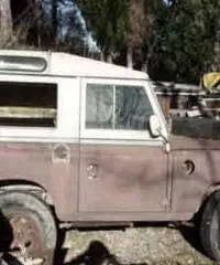 Land Rover 88 completa per ricambi - Narni