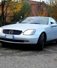 MERCEDES 200 SLK - Bologna MERCEDES 200 SLK - Bologna