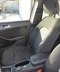 MERCEDES B 200 CDI EXECUTIVE - Napoli MERCEDES B 200 CDI EXECUTIVE - Napoli