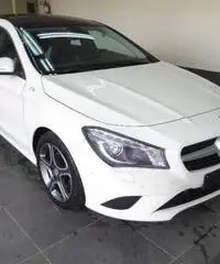 MERCEDES CLA 220 CDI SPORT AUTO - Napoli MERCEDES CLA 220 CDI SPORT AUTO - Napoli