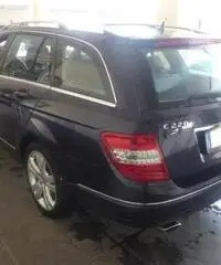 MERCEDES C SW 220 CDI AVANTGARDE (BLUEEFF) - Napoli MERCEDES C SW 220 CDI AVANTGARDE (BLUEEFF) - Napoli