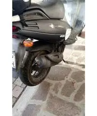 Malaguti F12 Phantom 50