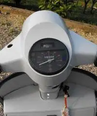 VESPA 50