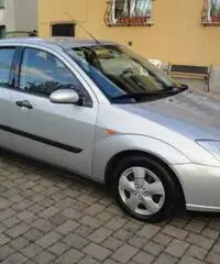 Ford focus-ghia 5 porte,