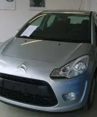 Citroen C3 Nuova C3 1100 Seduction a 9.890,00 Citroen C3 Nuova C3 1100 Seduction a 9.890,00