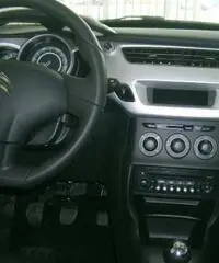 Citroen C3 Nuova C3 1100 Seduction a 9.890,00 Citroen C3 Nuova C3 1100 Seduction a 9.890,00