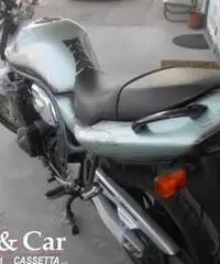 MOTO SUZUKI BANDIT 1200 2000