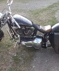 Moto costruita omologata in tutto