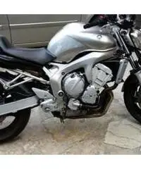 Yamaha FZ6 600