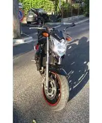 YAMAHA XJ6 YAMAHA XJ6