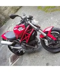 Ducati monster 696