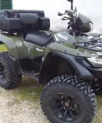 Suzuki King Quad 750 con bauletto