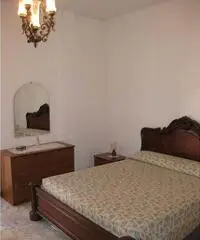 ANDORA(SV) ampio bilocale arredato vicino mare ANDORA(SV) ampio bilocale arredato vicino mare