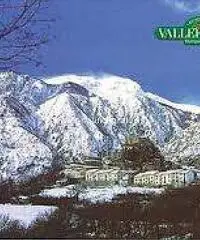 RESIDENZA VALLEFIORITA RESIDENZA VALLEFIORITA