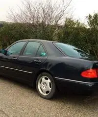 Mercedes E 250 diesel Avantgarde