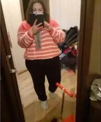 Donna seria carca uomo serio