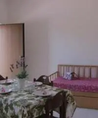 Capo Rizzuto - Affittasi Appartamenti Vacanze fronte MARE