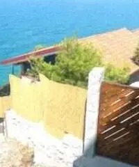 Villetta a picco sul mare Peschici Puglia Villetta a picco sul mare Peschici Puglia