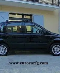 FIAT Panda 1.3 Mjt 70cv Emotion Dpf FIAT Panda 1.3 Mjt 70cv Emotion Dpf