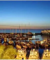 Ischia Casamicciola T riva mare, corso pedonale, centro Ischia Casamicciola T riva mare, corso pedonale, centro