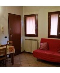 Appartamento Ben Arredato Vicino a Parma