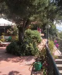 Casetta vicino al mare