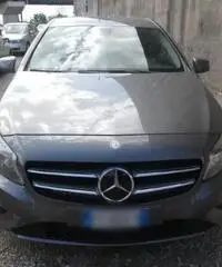 MERCEDES Classe A 180 1.5 cdi sport MERCEDES Classe A 180 1.5 cdi sport