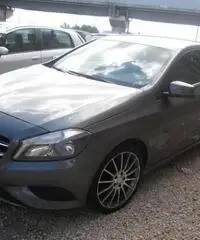 MERCEDES Classe A 180 1.5 cdi sport MERCEDES Classe A 180 1.5 cdi sport